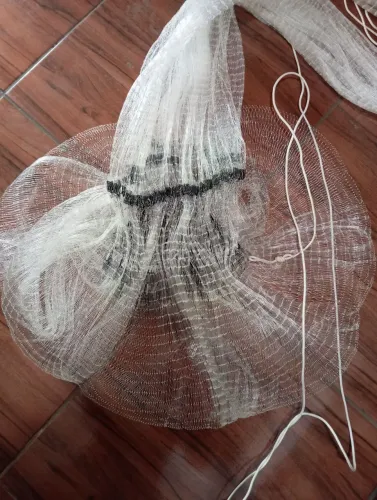 Tarrafa malha pequena 
