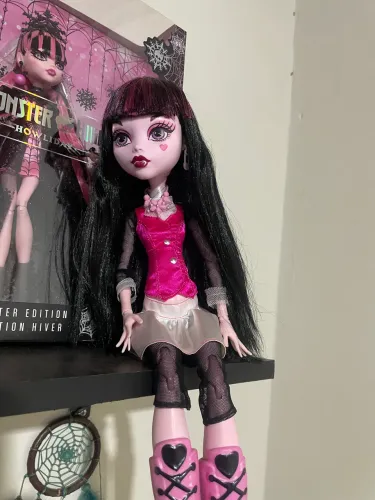 Tall Draculaura Monster high