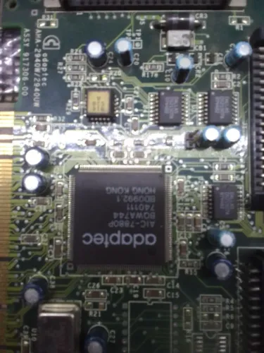 AHA-2940W/2940UW /Placa ICSI ADAPTEC