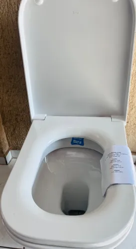 Kit bacia e caixa acoplada ROCA