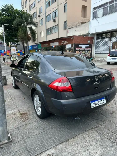 Renault Megane Sedan Privilège 2.0 16V AUT 2009