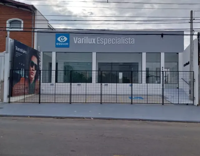 Vendo ótica e imovel comercial