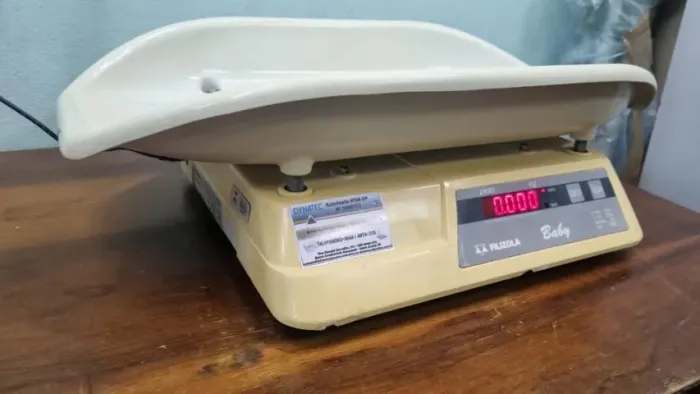  Balança eletrônica BP baby 15 kg - Filizola consultório médico infantil