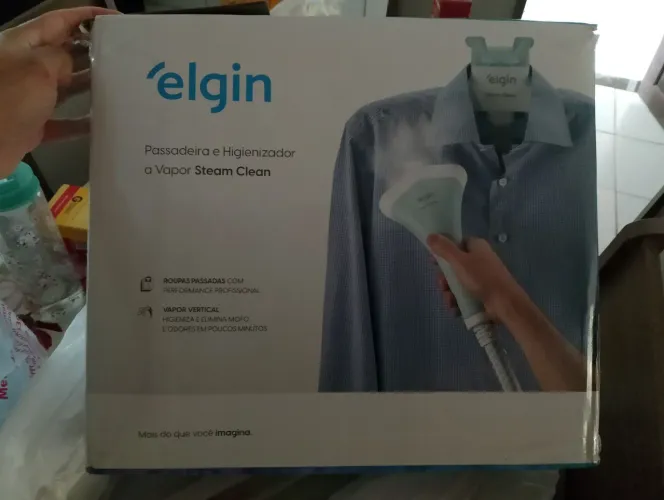 Passadeira e higienizador a vapor Elgin 127v