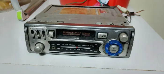 Rádio Roadstar novo.