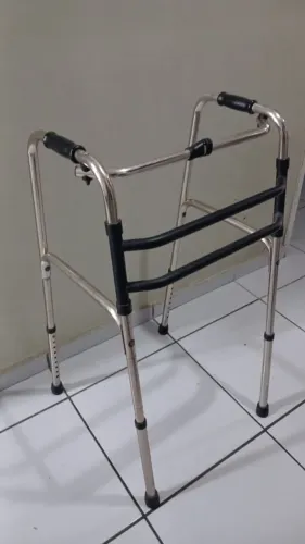 Andador Idoso Articulado Ortopedico
