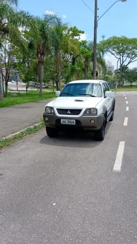 Mitsubishi L200 GL 2.5 4X4 CD Diesel 2008