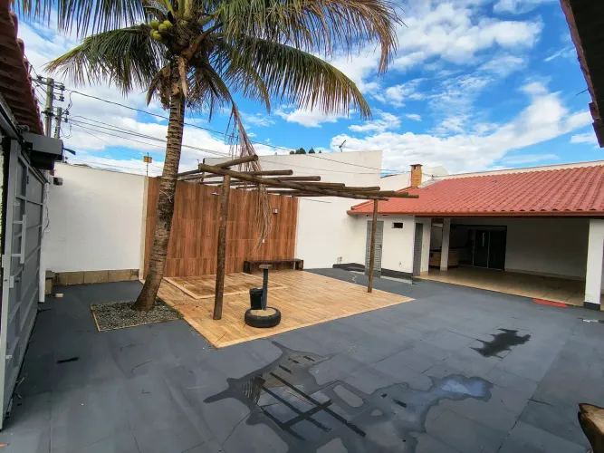 Casa 3/4 com suíte Residencial Santa Fé 