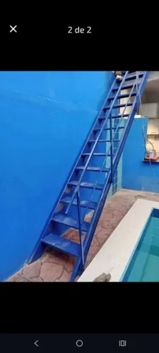 Escada xadrez de 4 metros por 80 