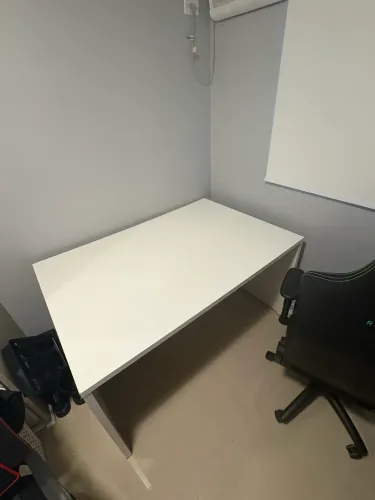 Vendo escrivaninha em mdf