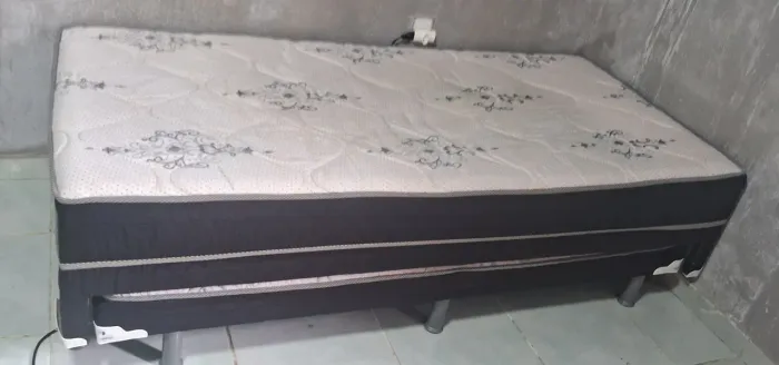Cama de Solteiro com Bicama