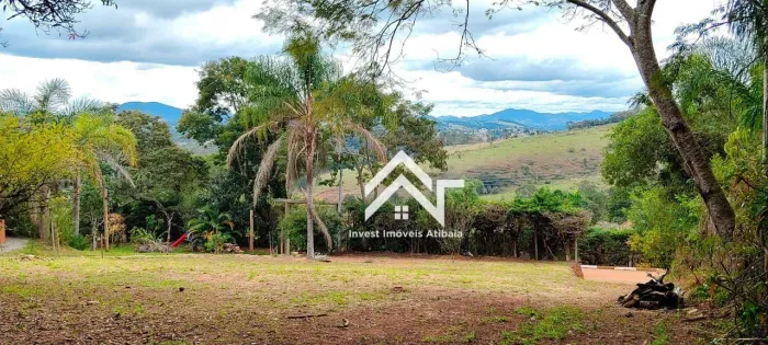 TERRENO DE 1000 M² EM CONDOMÍNIO FECHADO