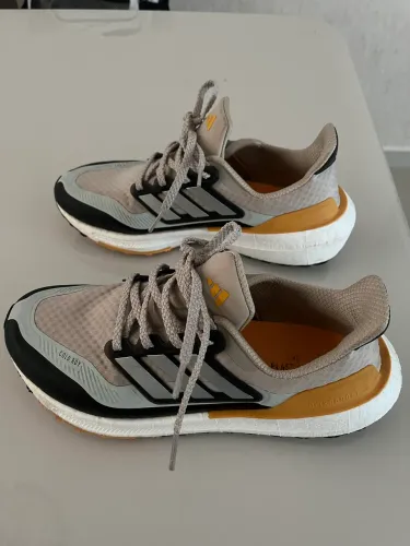 Tênis ultraboost