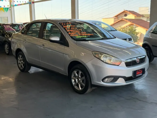 Fiat Grand Siena Attrac. 1.4 EVO F.flex 8V 2014