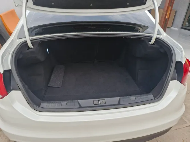 Citroen C4 Lounge Exclusive 1.6 Turbo Flex Aut. 2016