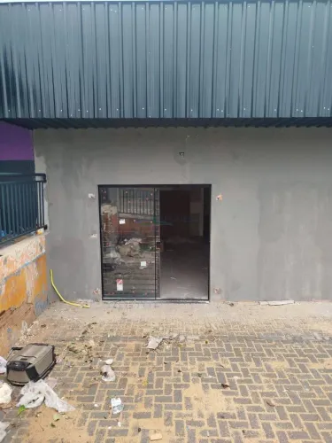 Sala para alugar, 35 m² por - Conjunto Semiramis Barros Braga - Londrina/PR