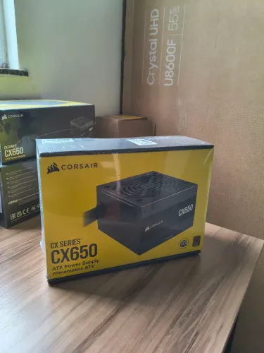 FONTE CORSAIR CX650 - LACRADA