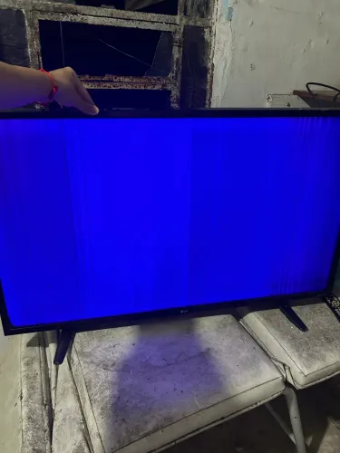 Tv 43 smart 4k com defeito 
