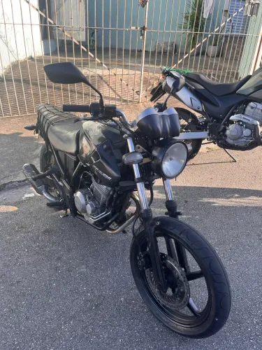 Moto é boa vou pra todo canto com ela