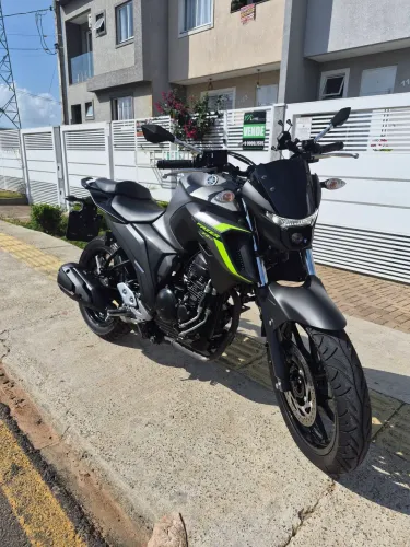 FZ25 2024