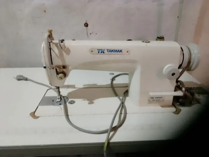 Máquina de costura