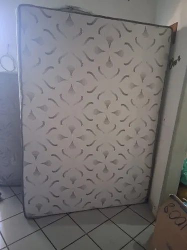 2 camas box acoplada de casal 2 meses de uso