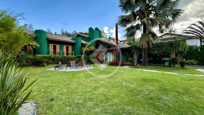 Casa com 4 suítes em Quebra Frascos - Teresópolis/Rj codigo: 387145