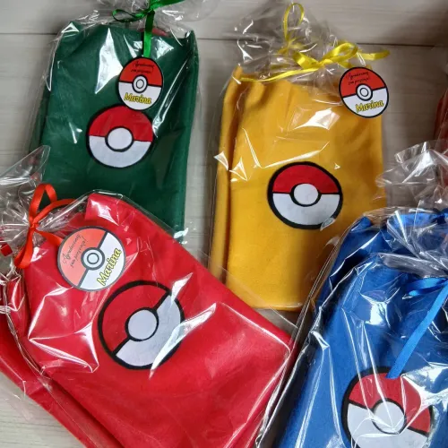 Pokémon porta cartas 15 unidades