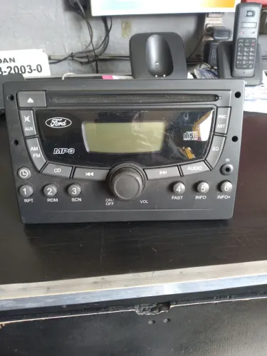 Rádio original ford