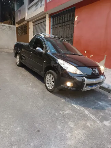 Peugeot Hoggar XR 1.4 Flex 8V 2P 2011