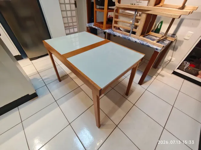 Mesa retrátil