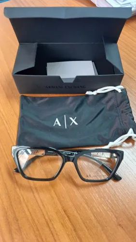 Armação de grau feminino da Armani Exchange