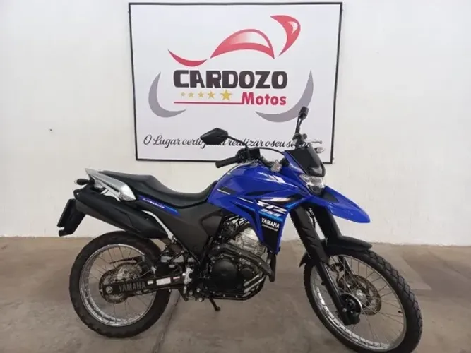 XTZ 250 LANDER 2024 AZUL