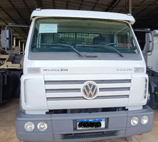 VW 23.230 6X2, ano 2014, no chassis,