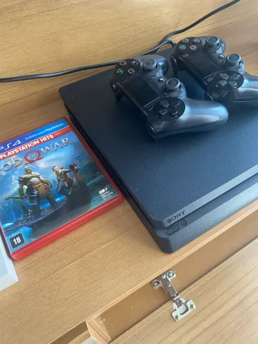 PlayStation 4 Excelente estado