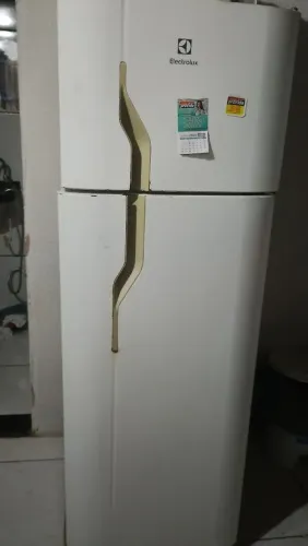 Geladeira Eletrolux
