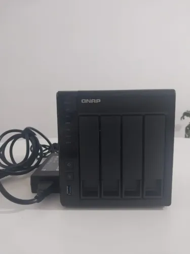 STORAGE QNAP TS-451+