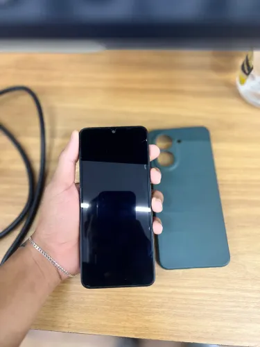 Xiaomi Redmi A5 128GB - Semi-novo Impecável