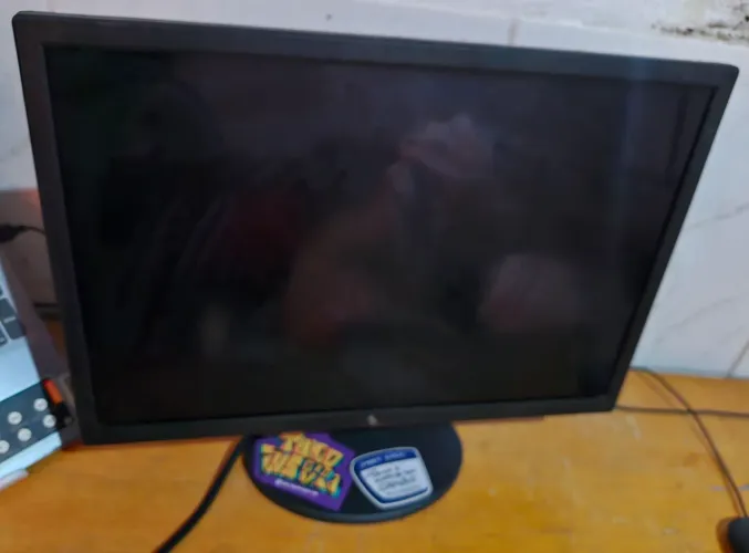 Monitor com defeito no display