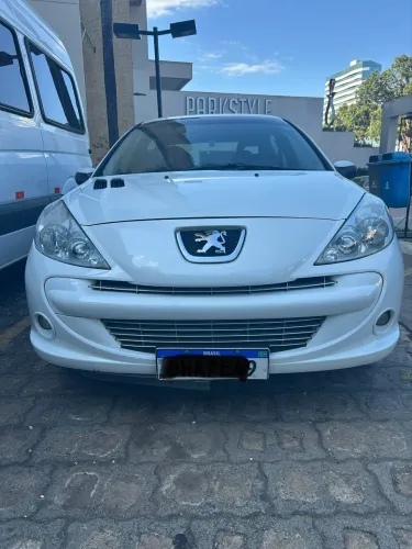 Peugeot 207 Sedan Passion XS 1.6 Flex 16V 4P 2012