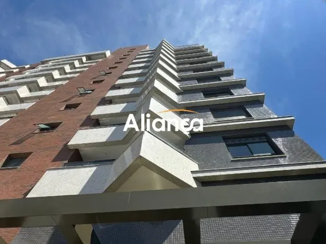 Apartamento semi mobiliado de 2 dormitórios para alugar no Mont Serrat em Porto Alegre.