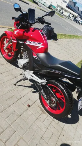CB TWISTER MOTO IMPECÁVEL