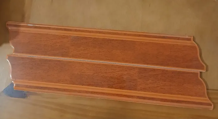 RODAPE 8,0X45 para piso frio. Imitação madeira 57 peças.
