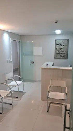 MA - Sala comercial, 60² na ilha do leite, referência corporativa. Aluga por R$ 6.500,00