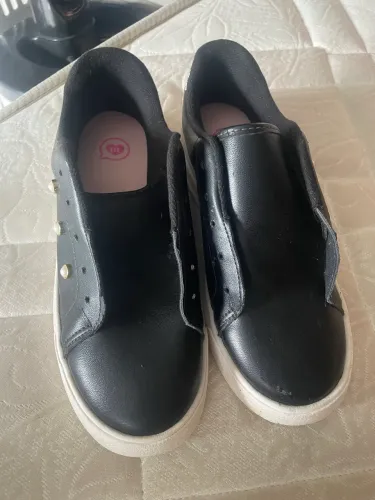 Sapatos a venda