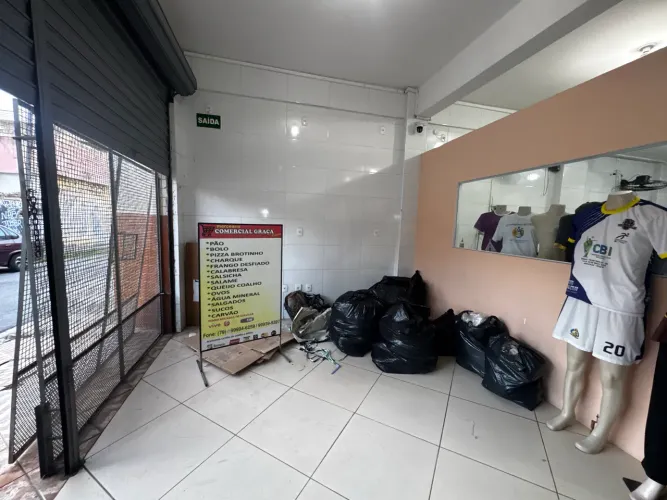 ALUGA-SE GALPÃO COMERCIAL - 126 m² | ARACAJU/SE