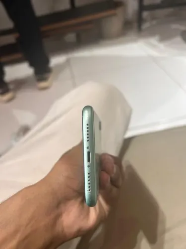 Iphone 11 128GB- nunca aberto! Ótimo estado