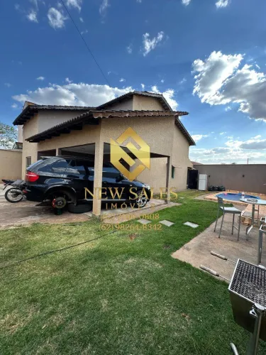 CASA- 3 quartos, 1 suíte, 160m², armários, piscina- Antônio Barbosa