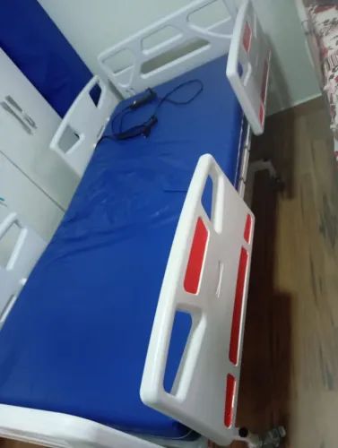 CAMA HOSPITALAR ELETRICA