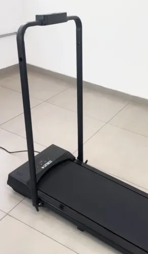 Esteira Elétrica Ergométrica 10km/h Dobrável Liftness 110V
